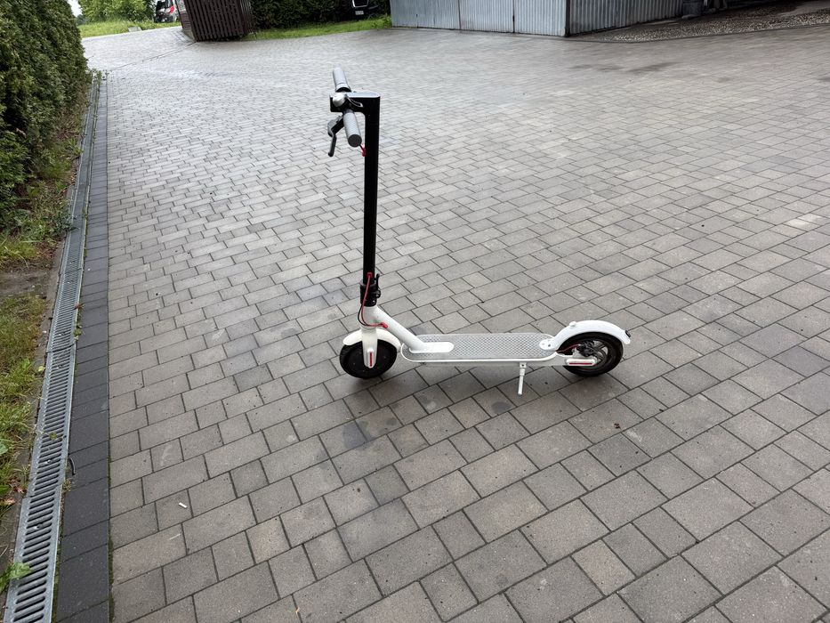 Hulajnoga elektryczna