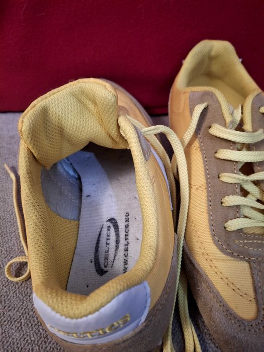 Marca de calçados esportivos oficialment