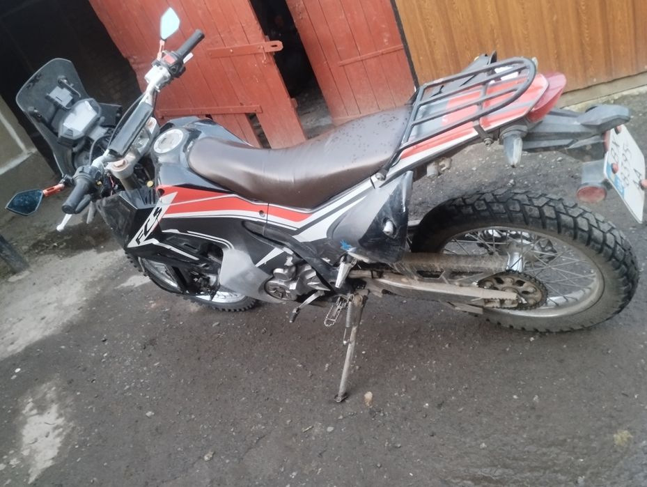 Продам мотик  кові 250