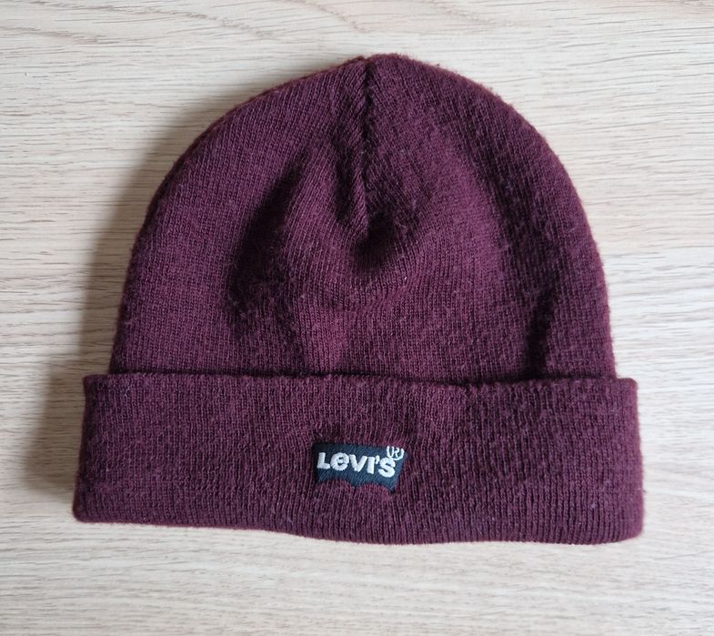 Czapka bordowa Levi's