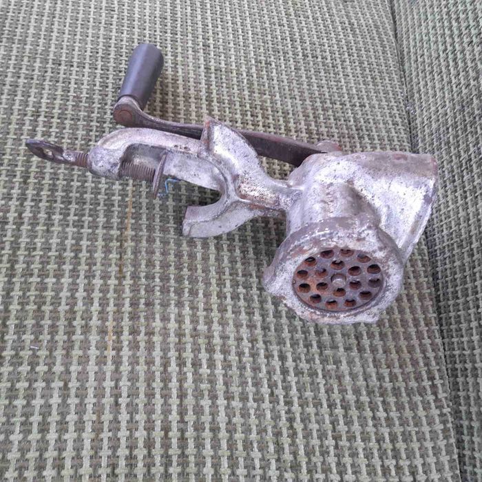 Мясорубка ручна запчастини