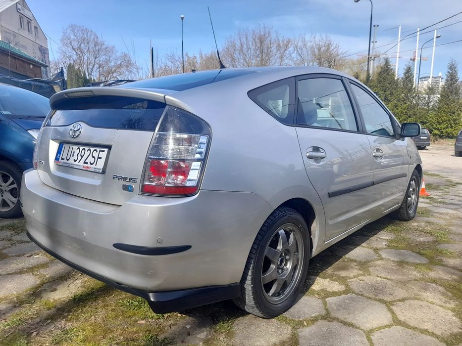 Toyota Prius Szwajcar gotowy do jazdy