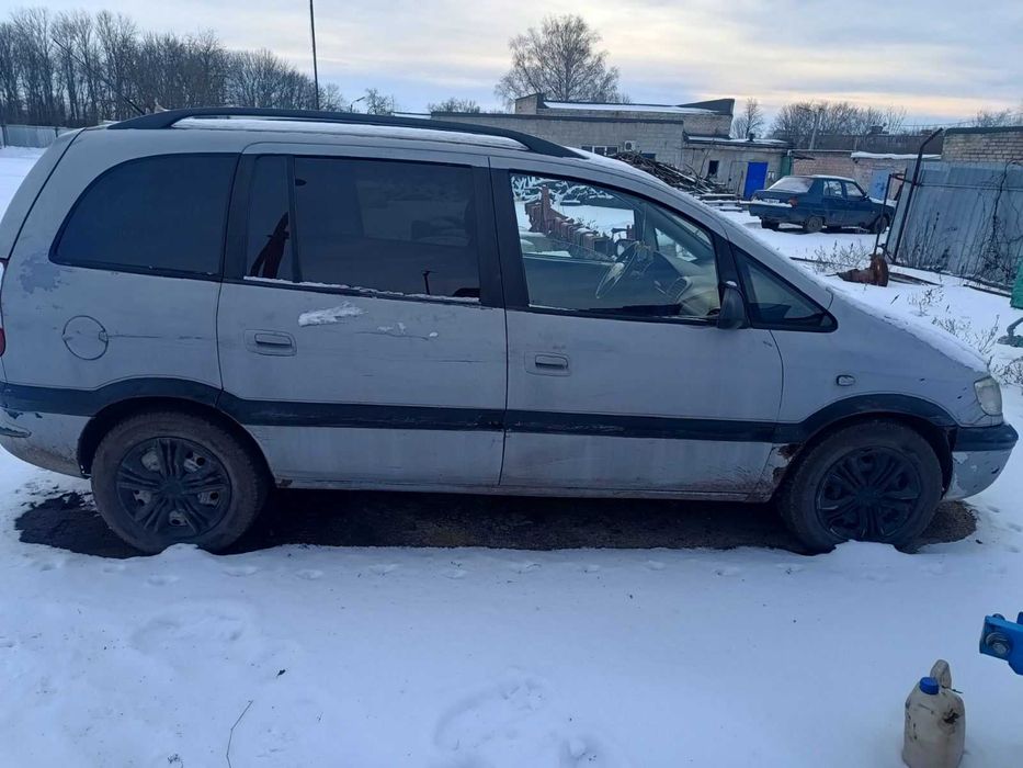 Opel Zafira 2004 года