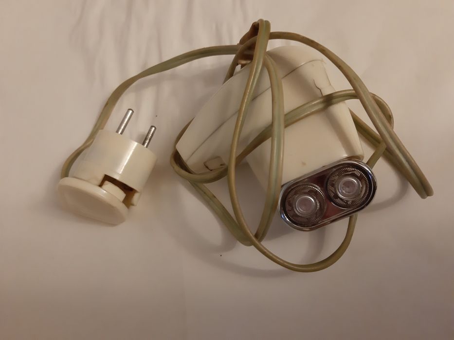 Продам бритву на запчасти или на ремонт