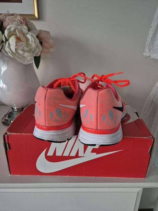 Nike Zoom Vomero 9 buty sportowe