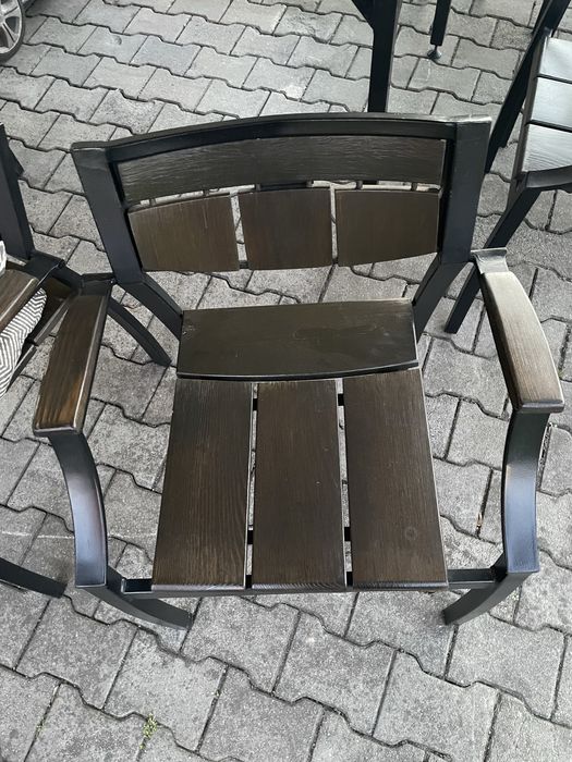 Krzesła ogrodowe