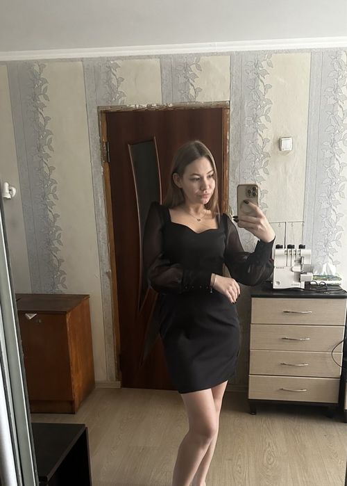 Пошиття жіночого та дитячого одягу