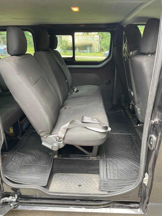 Мінівен Рено трафік