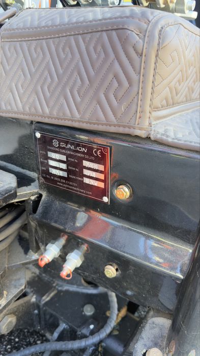 Mini giratória 1,2T com motor kubota nova