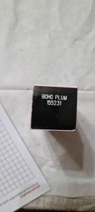 Szminka wyjątkowo nawilżająca. Boho  plum.
