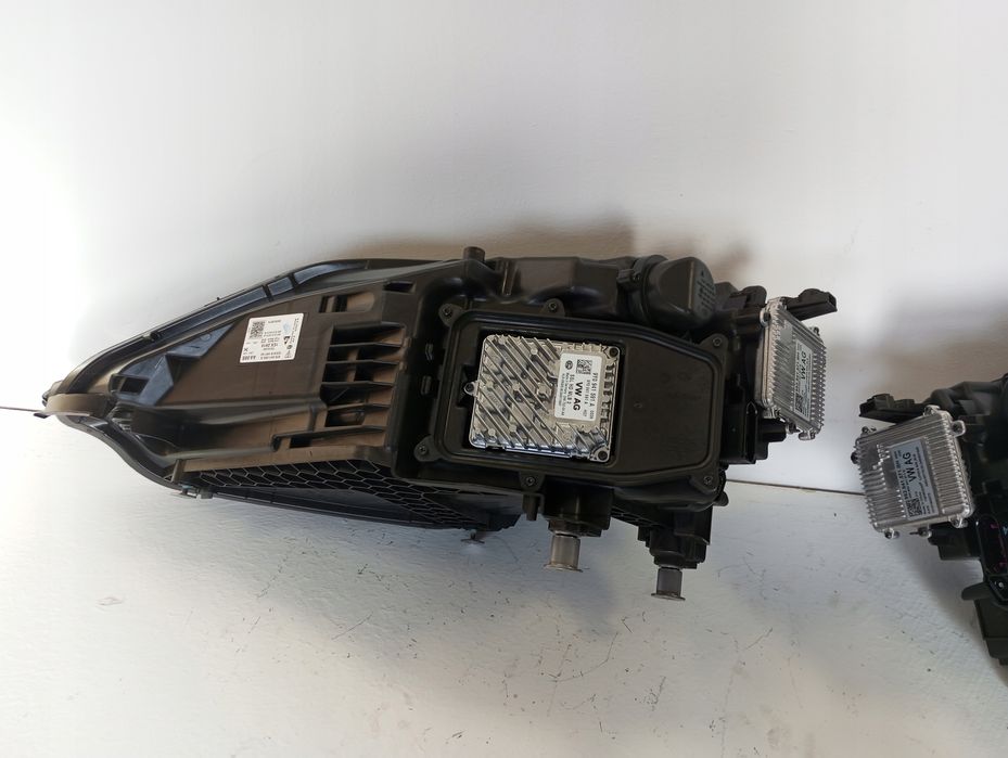 Lampa LAMPY FULL LED MATRIX Cayenne 9Y0 lift 9Y0941060Q 9Y0941059Q NOWE