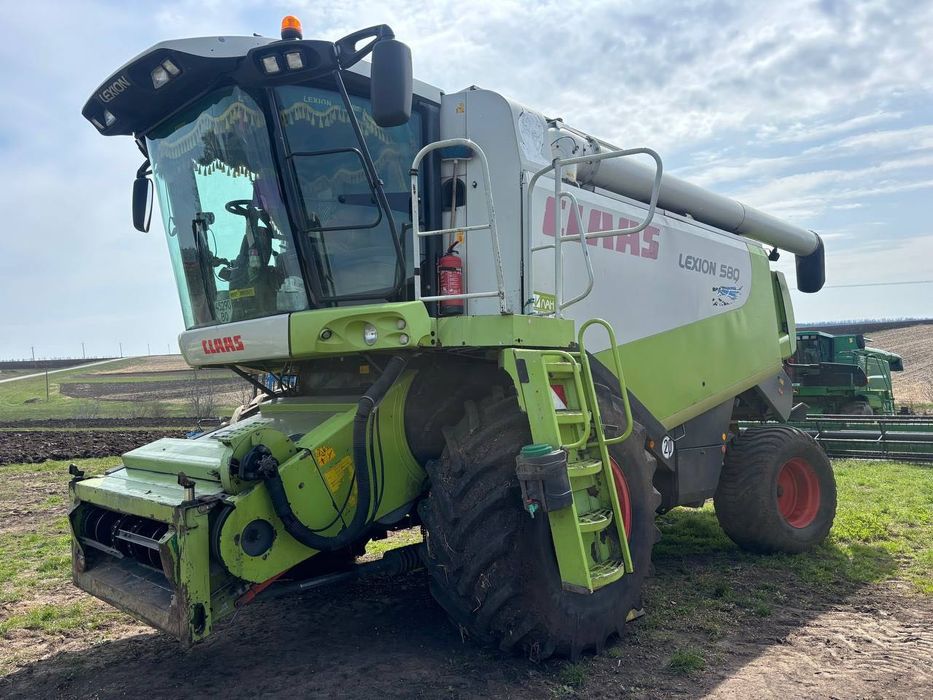 Комбайн Claas Lexion 580