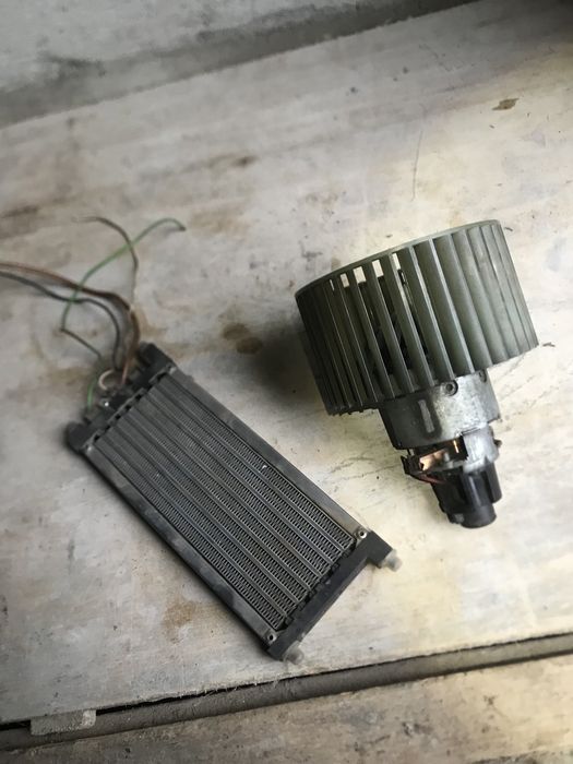 Вентилятор печки на Ауди А-6 С4