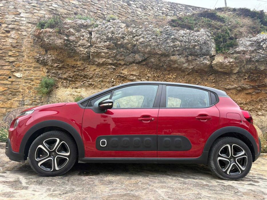 Citroën C3 1.2 PureTech Automático | Teto panorâmico | Engate de reboque