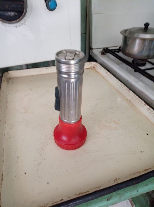 Продам фонарик электрический