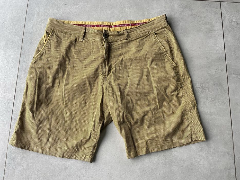 Eleganckie spodenki męskie musztardowe roz.48