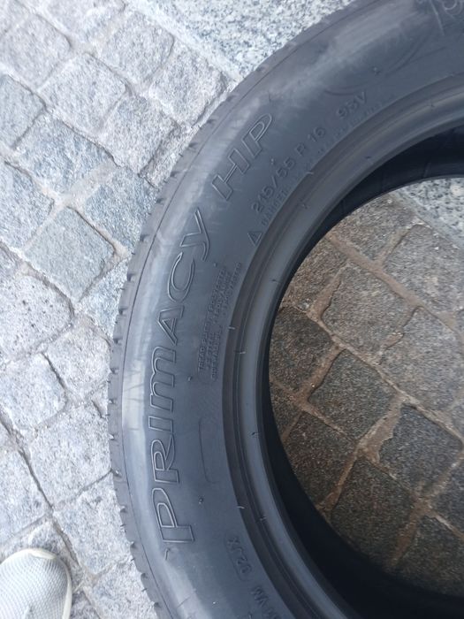 2 pneus 215 55 r16 Michelin