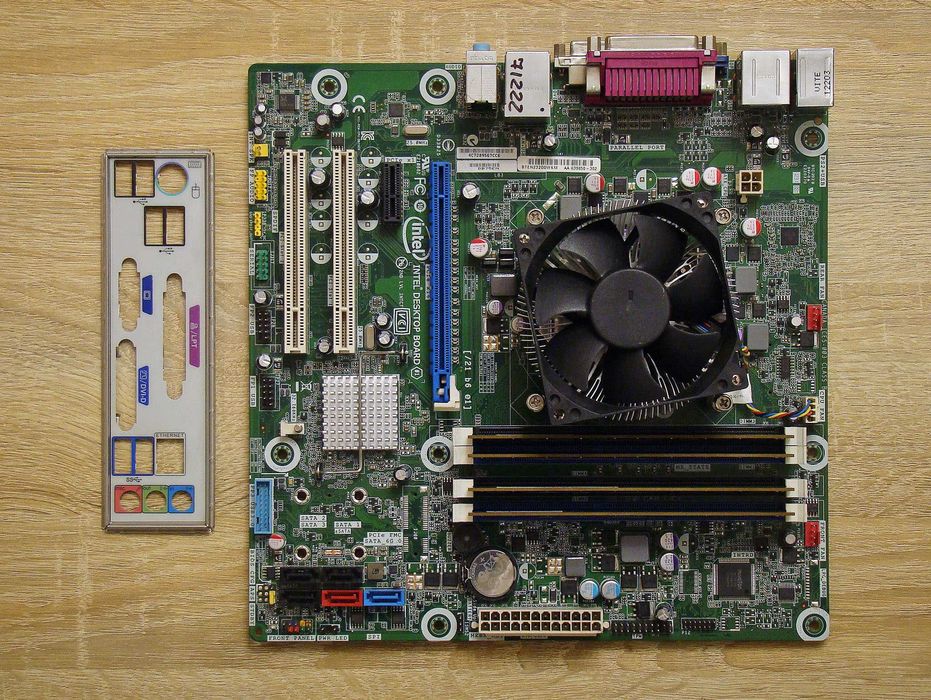 Комплект для ПК на 4-хъядерном i5 сокет 1155 (проц+материнка+память)