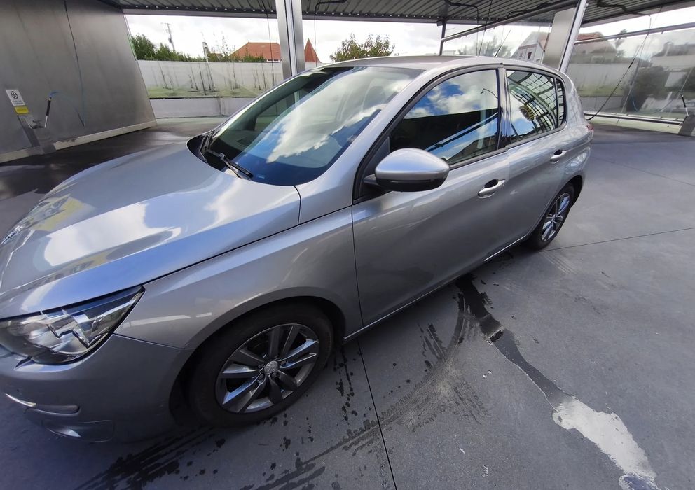 Peugeot 308 - em bom estado foto 4