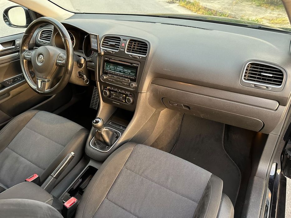 VW Golf 1.6 tdi / Variant /  2012