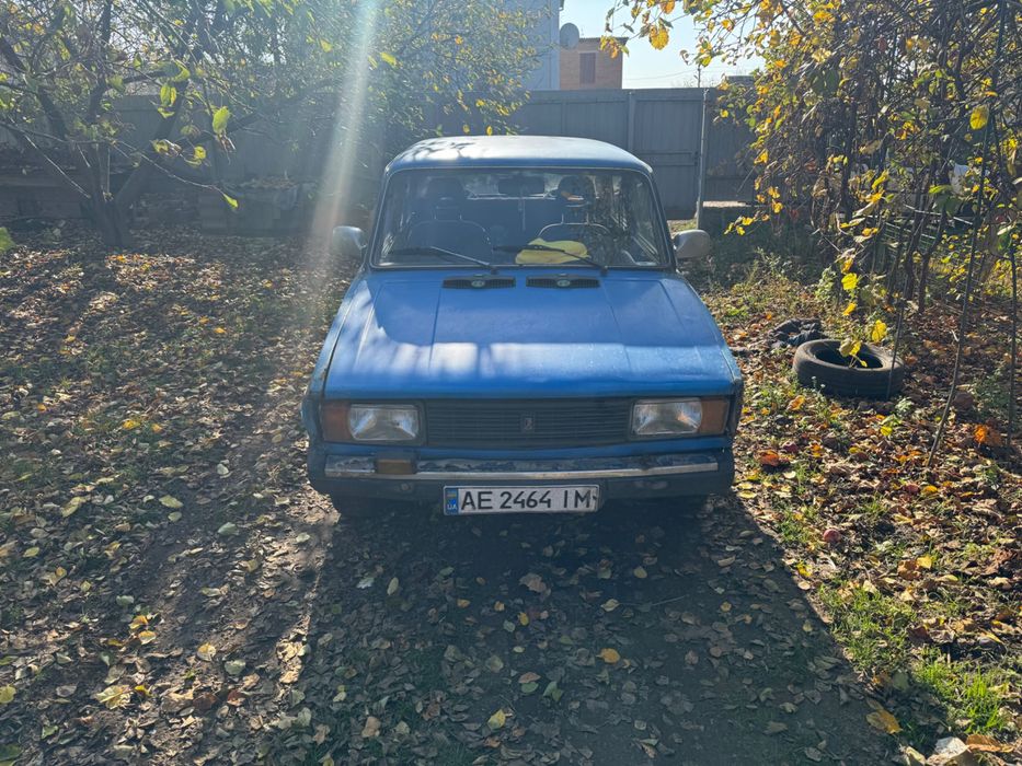 Продам авто ваз 2105