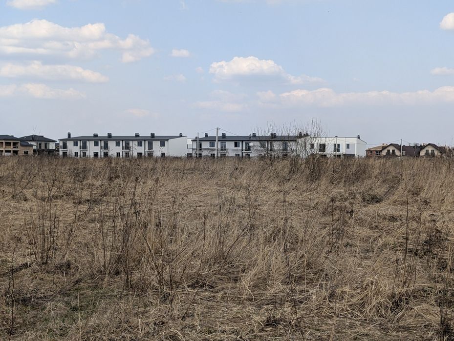 Продаж ділянки під будівництво, Крихівці
