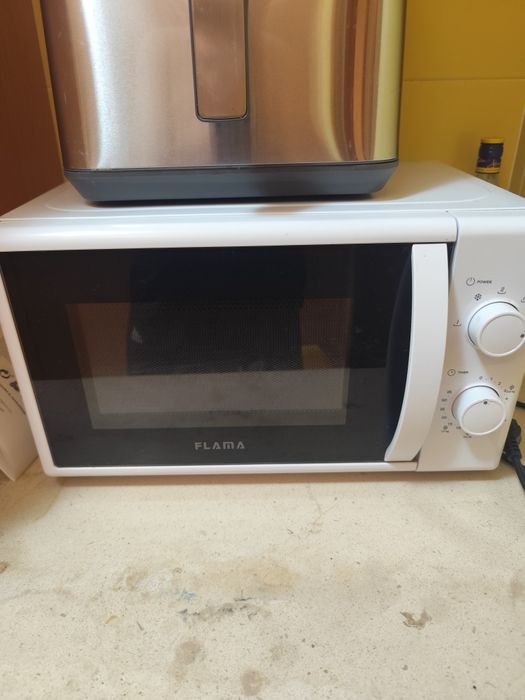 Microondas branco