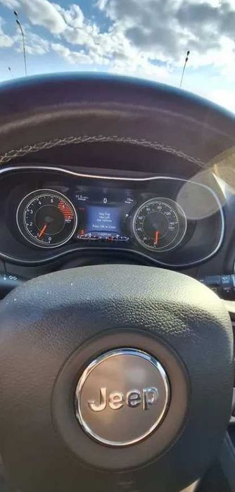 Jeep Cherokee 3.2 Latitude Plus 2020