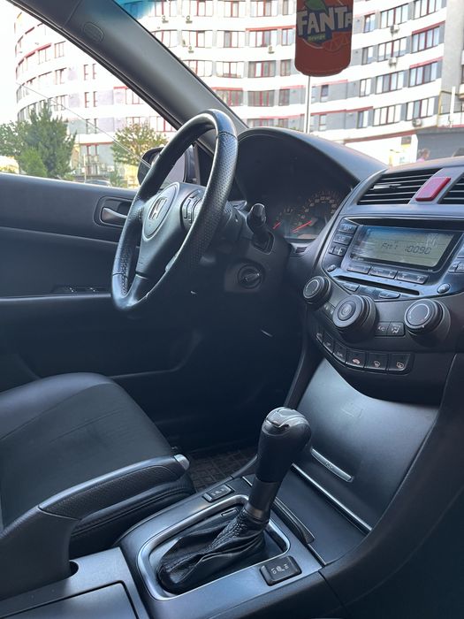 Продам Accord автомат !