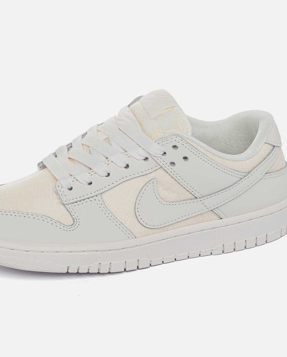Жіночі кросівки Nike Dunk Low "Soft Pearl" Розміри 36-41