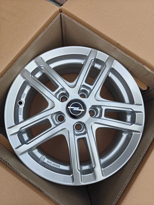 Alufelgi Dezent 15” 5x105 Srebrne Nowe Opel Astra Chevrolet Aveo