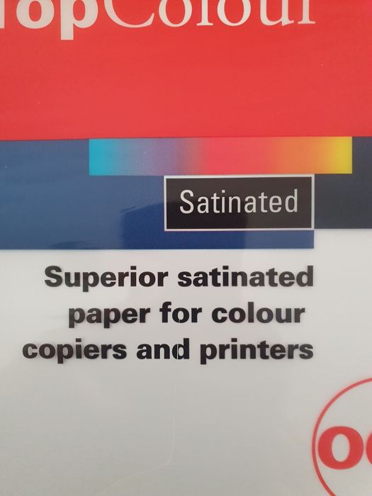Pacote de papel satinado Océ Top Colour formato A3.