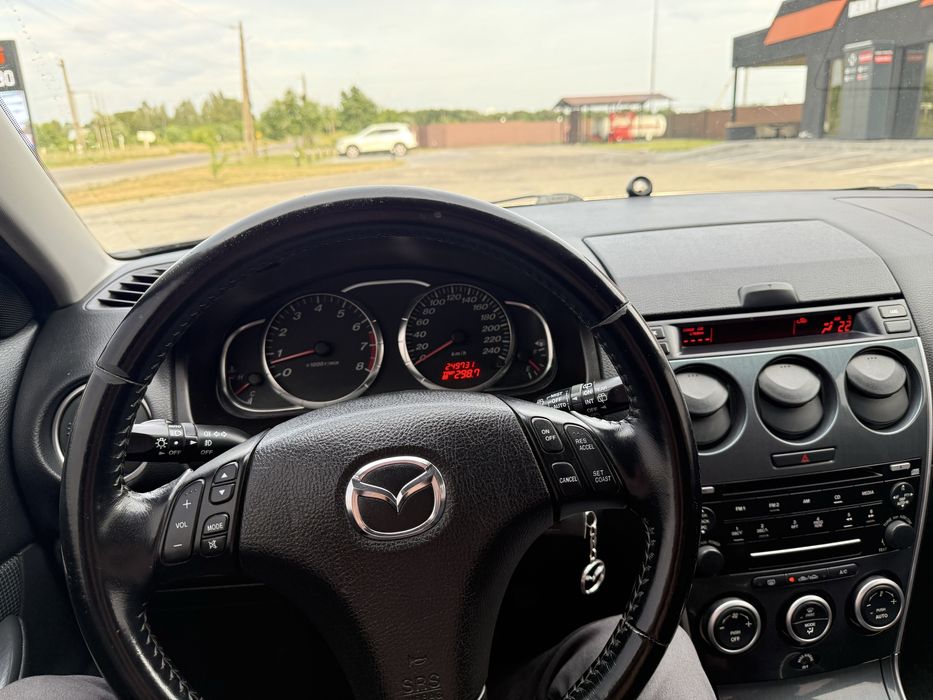 Mazda 6  газ/бензин