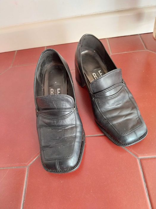 Sapatos de salto, clássicos, pretos, sola de couro, 35