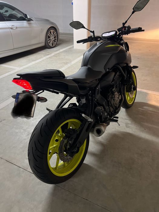 Yamaha MT-07 55kw (3.600km)