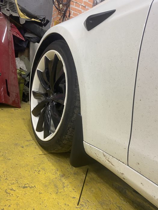 Брызговики тесла ms 2021- plaid