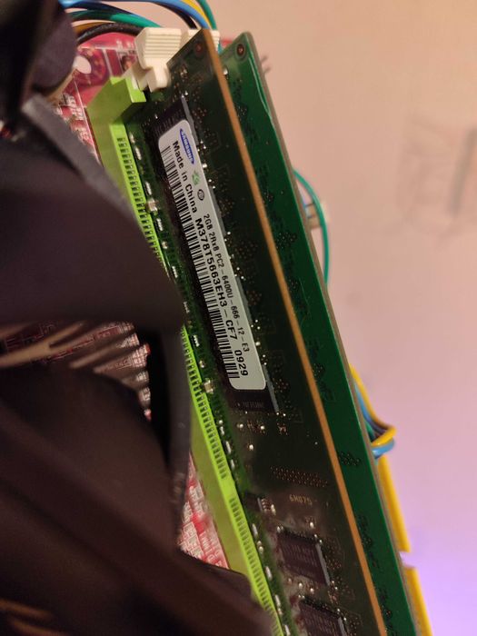 MSI + Intel Cor2Duo3ггц + ОЗУ4гб + БОНУСЫ