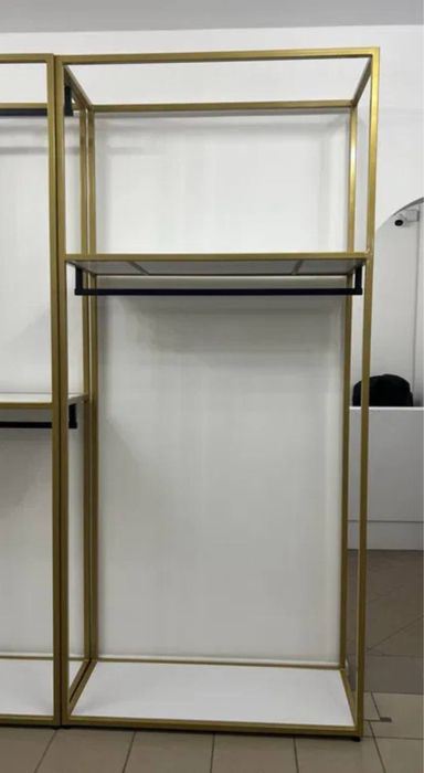 Стійки(стелажі ) для речей