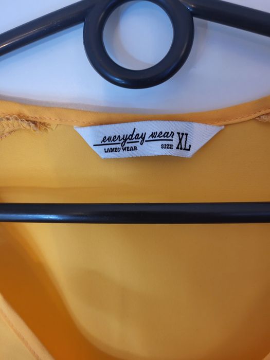 Spszedam bluzy na lato