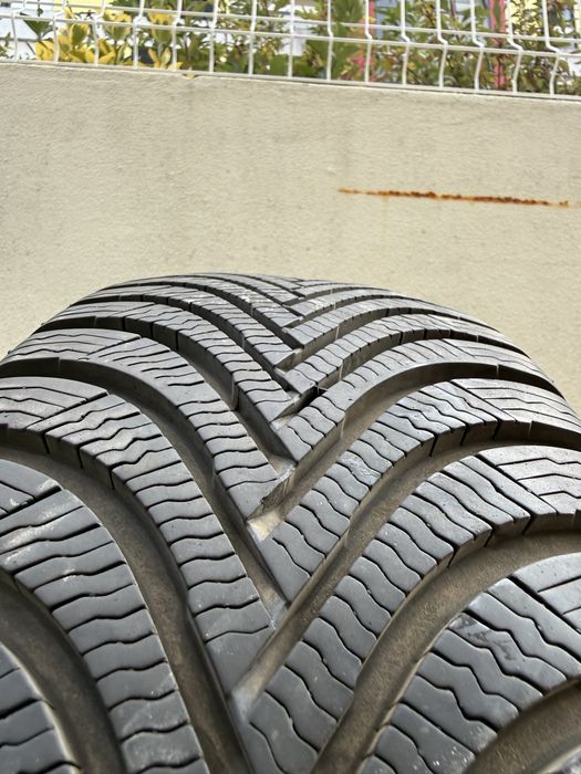 Pneus Michelin ALPIN 5 205/55 R16 91 H