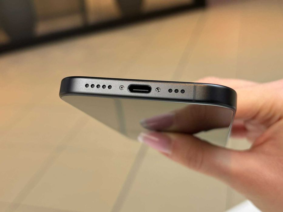 iPhone 16 128 GB Black | 2 lata gwarancji