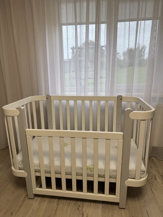 Дитяче ліжечко Верес з маятником детская кроватка Верес біло-сірий