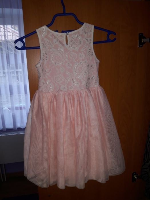 Sukienka tiulowa