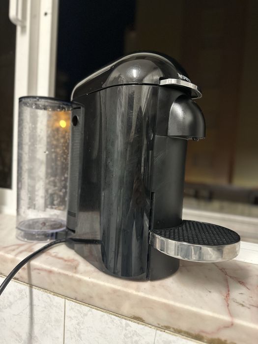 Máquina de Café,  Nespresso Vertuo Plus Deluxe