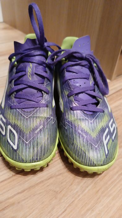 Adidas turfy f50
