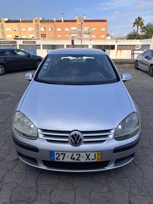 Volkswagen Golf 2004 – 1.4 FSI