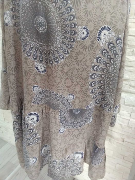 Bluzka oversize wiskoza z falbankami rekaw 3/4 szara