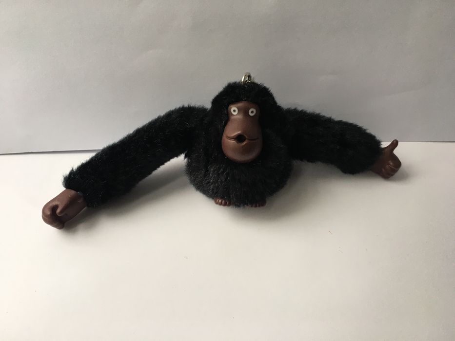 Брелок KipIing