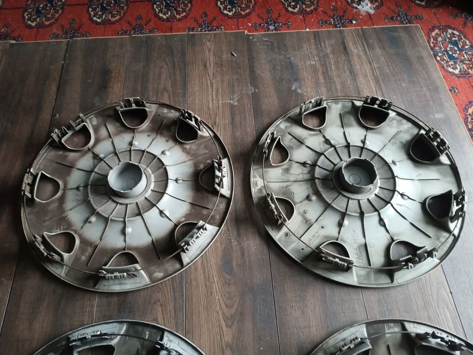 Ковпаки Volkswagen R16 оригінал