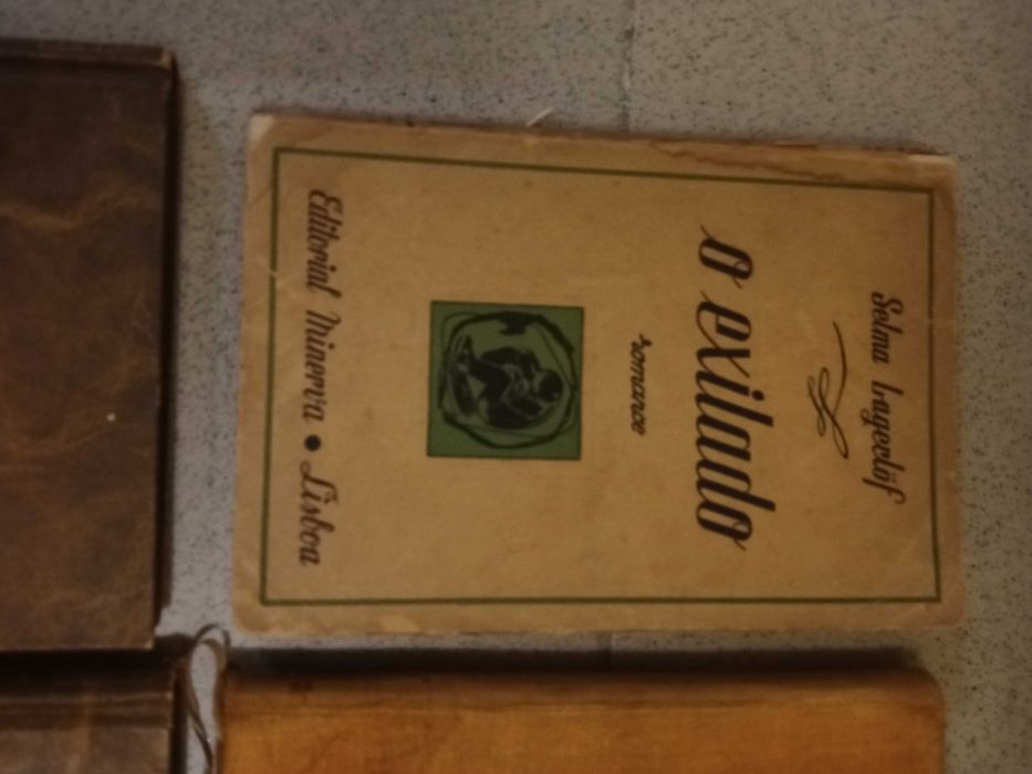 Livros usados antigos